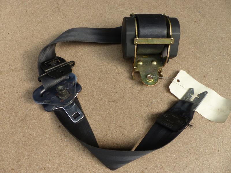 Ceinture avant droit