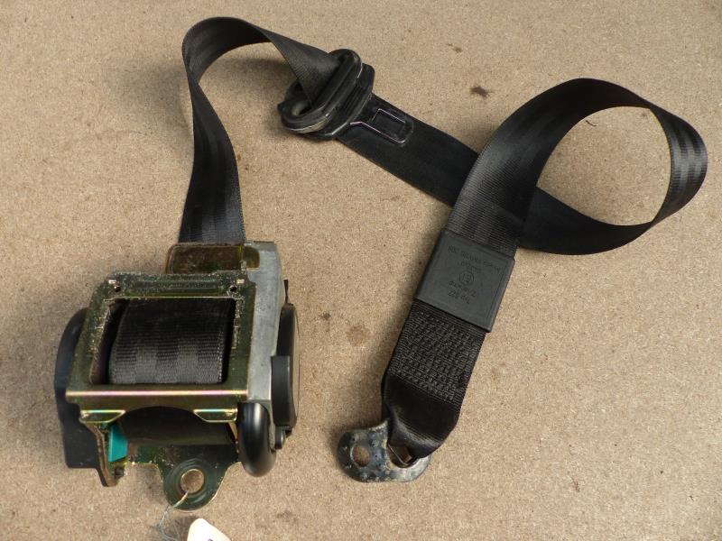 Ceinture avant gauche