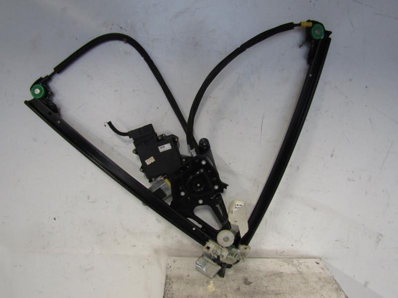Leve vitre electrique avant droit