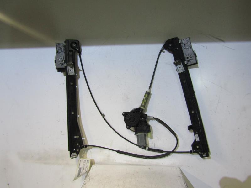 Leve vitre electrique avant droit