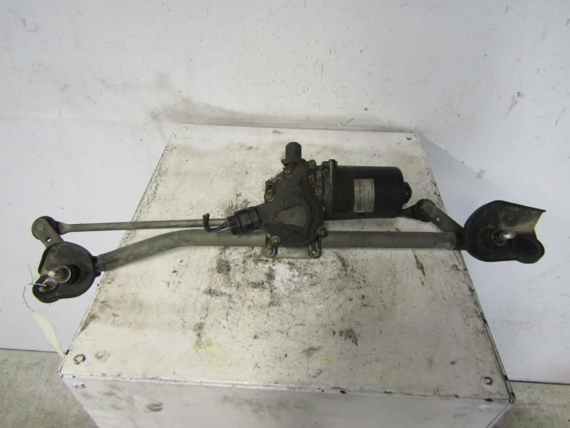 Moteur essuie glace avant