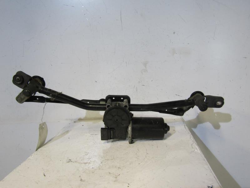 Moteur essuie glace avant