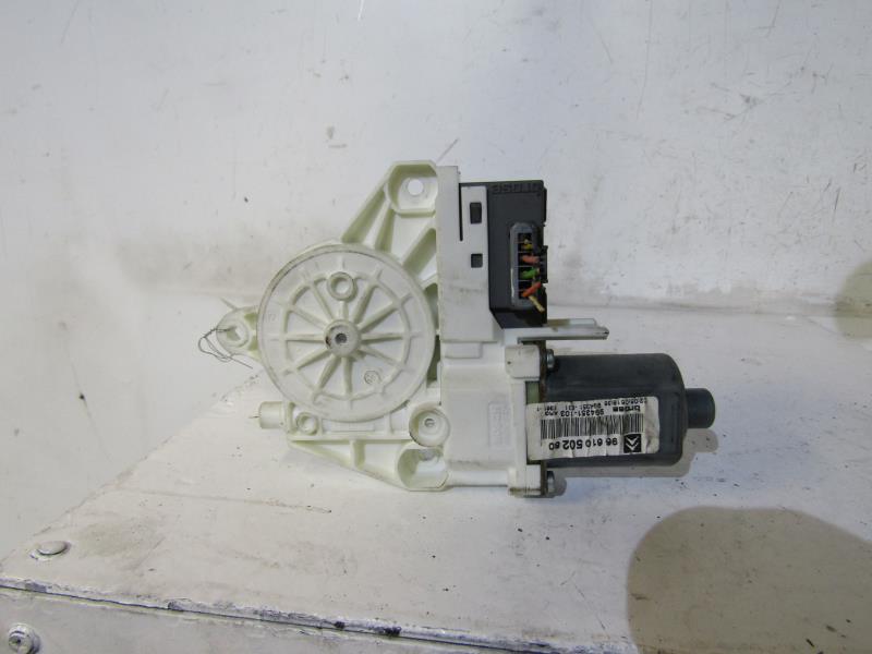 Moteur leve vitre arriere gauche