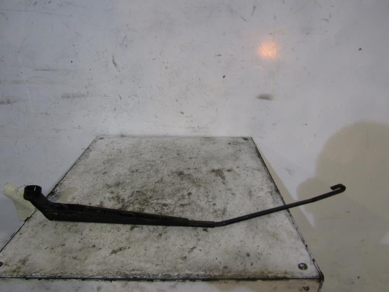 Bras essuie glace avant droit