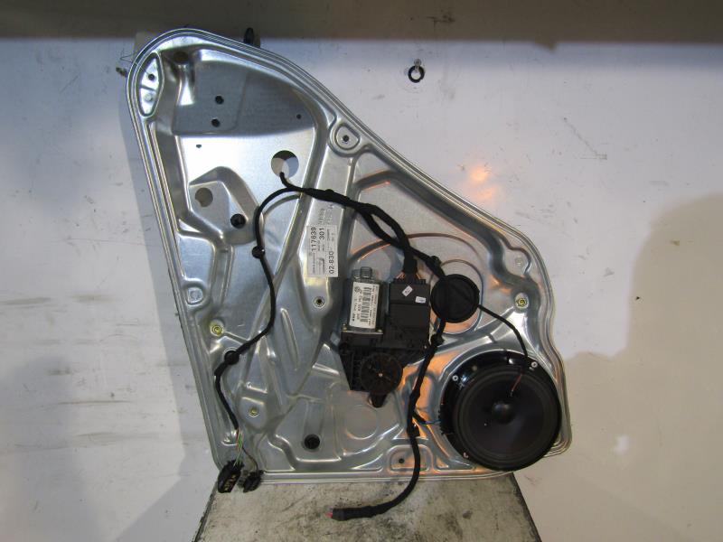 Leve vitre electrique arriere droit
