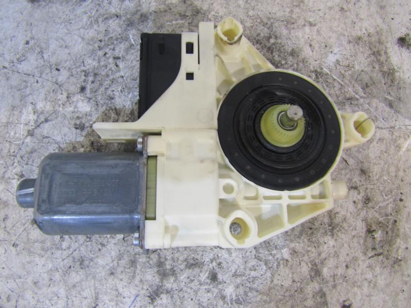 Leve vitre electrique arriere droit