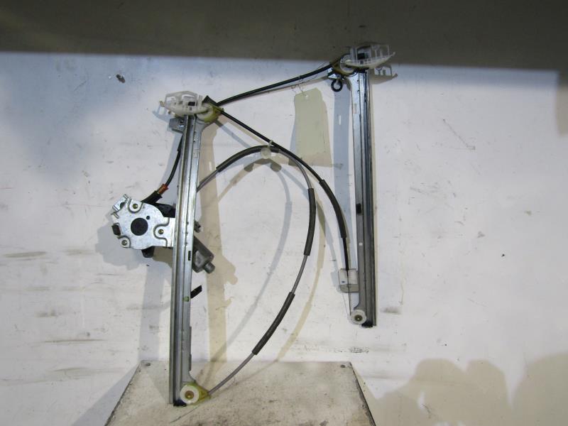 Leve vitre electrique avant gauche