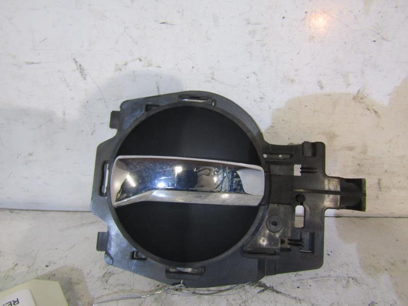 Poignee interieur avant gauche