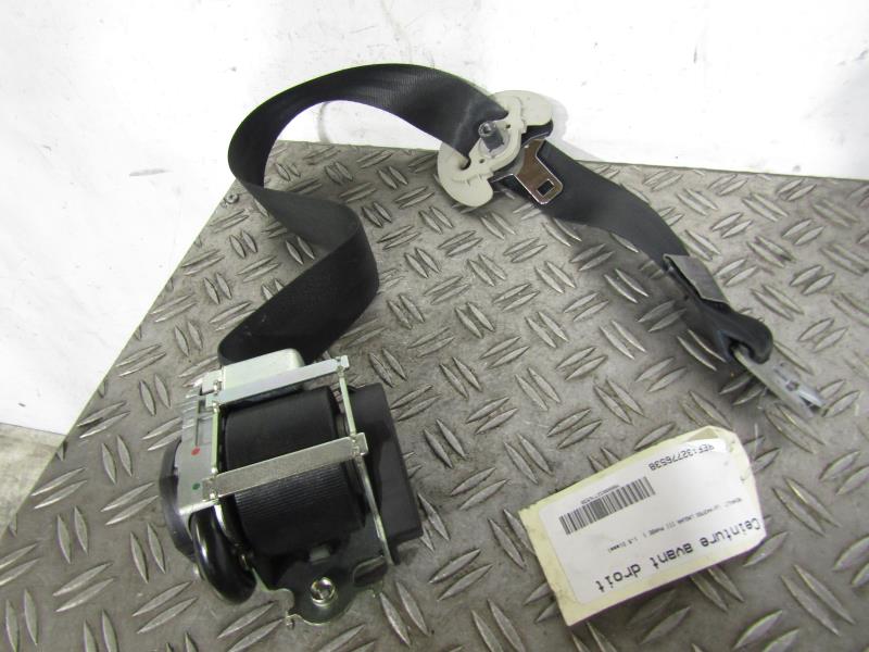 Ceinture avant droit