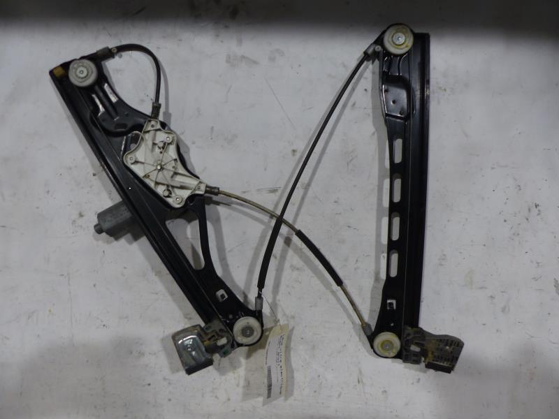 Leve vitre electrique avant droit