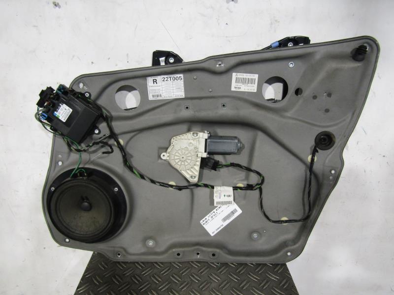Leve vitre electrique avant droit