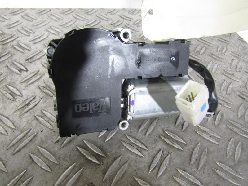 Moteur essuie glace arriere