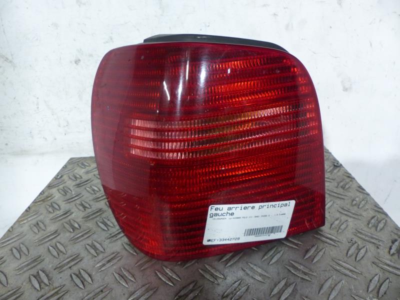 Fanale posteriore principale sinistro (luci)