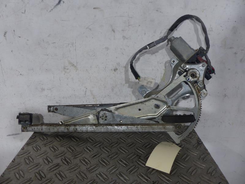 Leve vitre electrique avant droit