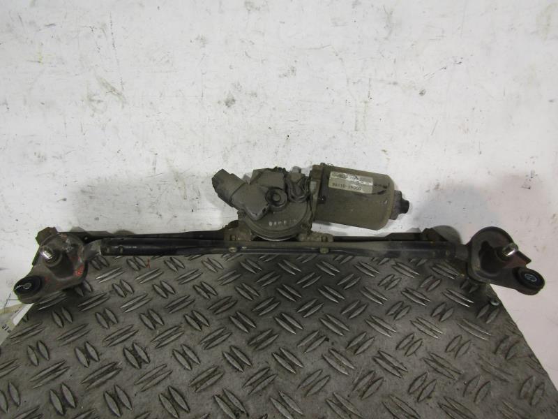 Moteur essuie glace avant