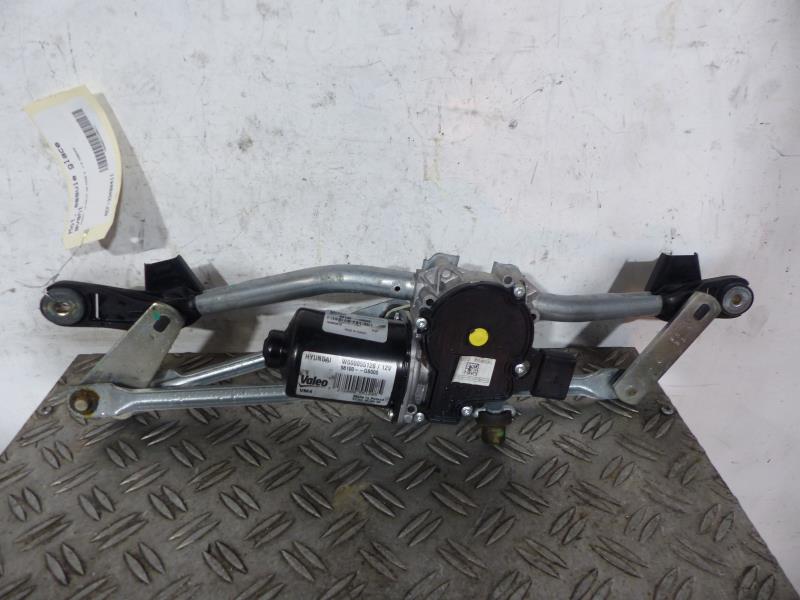 Moteur essuie glace avant