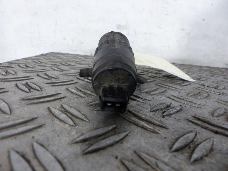Pompe lave glace avant