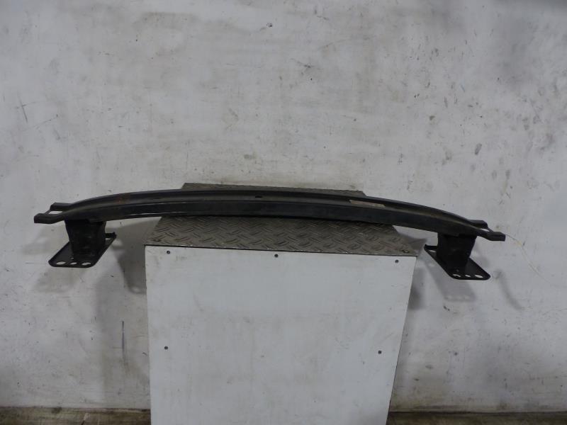 Renfort pare choc avant (traverse)