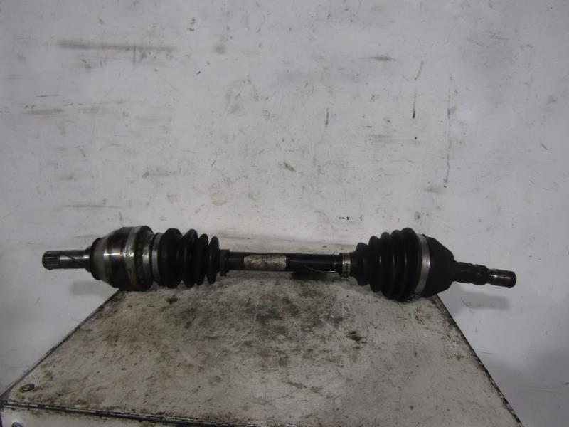 Cardan gauche (transmission)