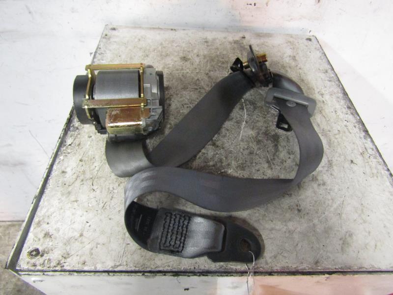 Ceinture avant droit