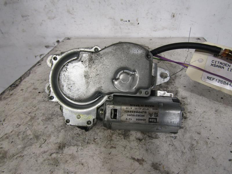 Moteur essuie glace arriere