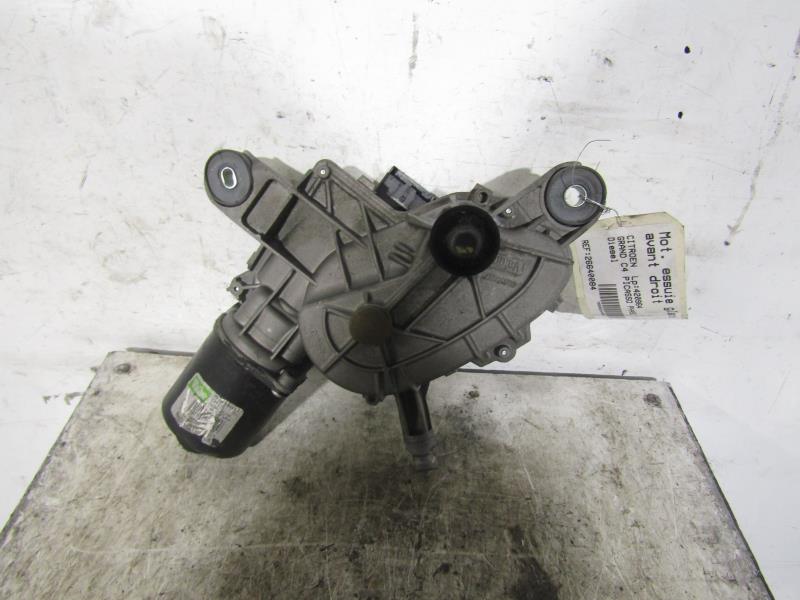 Moteur essuie glace avant droit