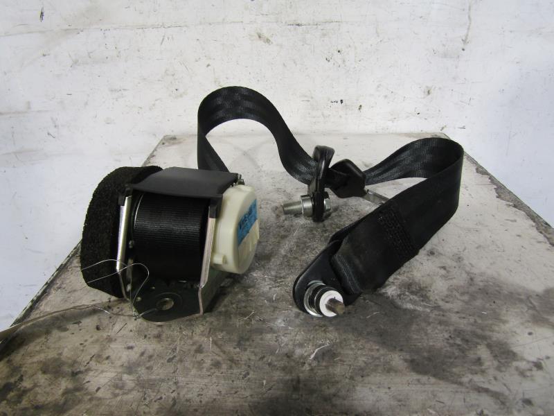 Ceinture arriere droit