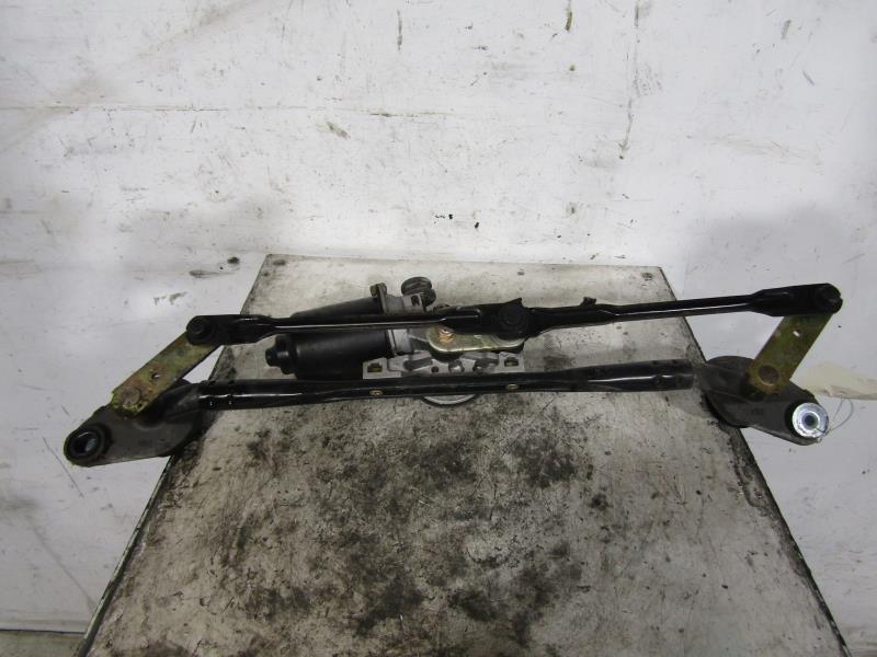 Moteur essuie glace avant