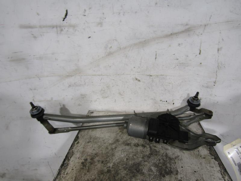 Moteur essuie glace avant
