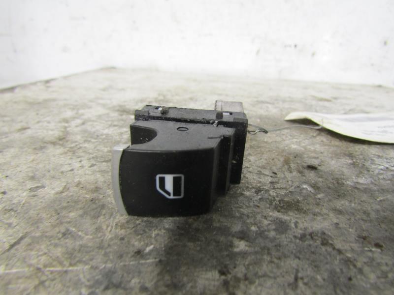 Interrupteur de leve vitre arriere gauche