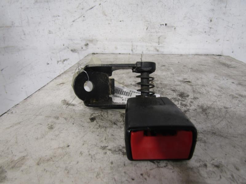 Attache ceinture arriere gauche