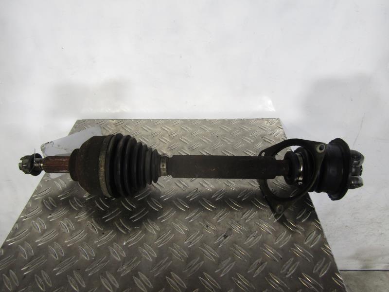 Cardan gauche (transmission)