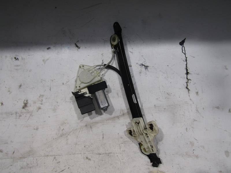 Leve vitre electrique arriere gauche