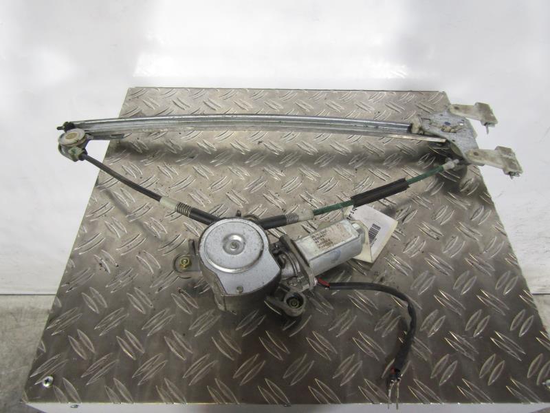 Leve vitre electrique avant droit