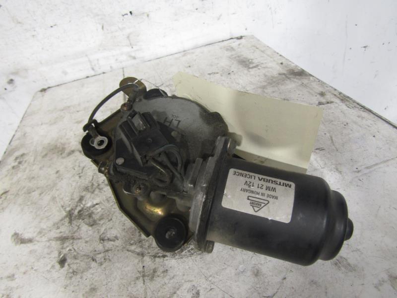 Moteur essuie glace avant