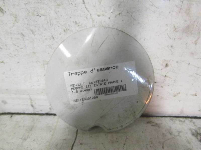 Trappe d'essence