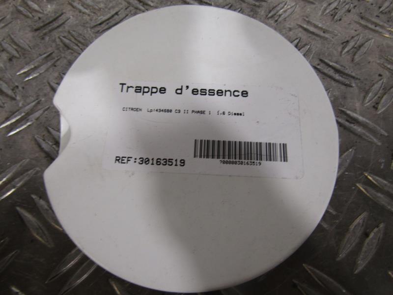 Trappe d'essence