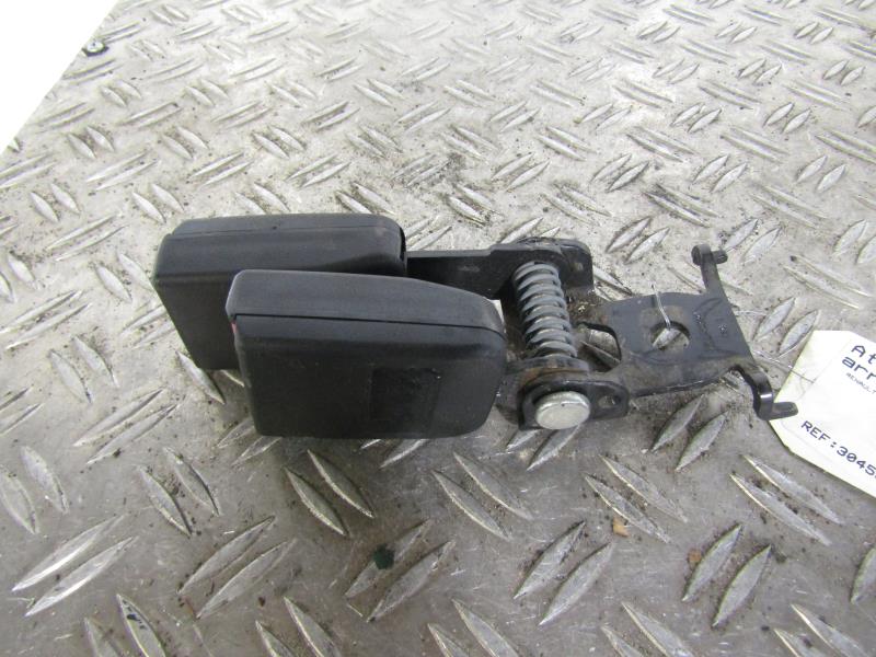 Attache ceinture arriere gauche