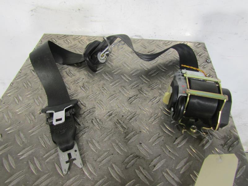 Ceinture avant droit