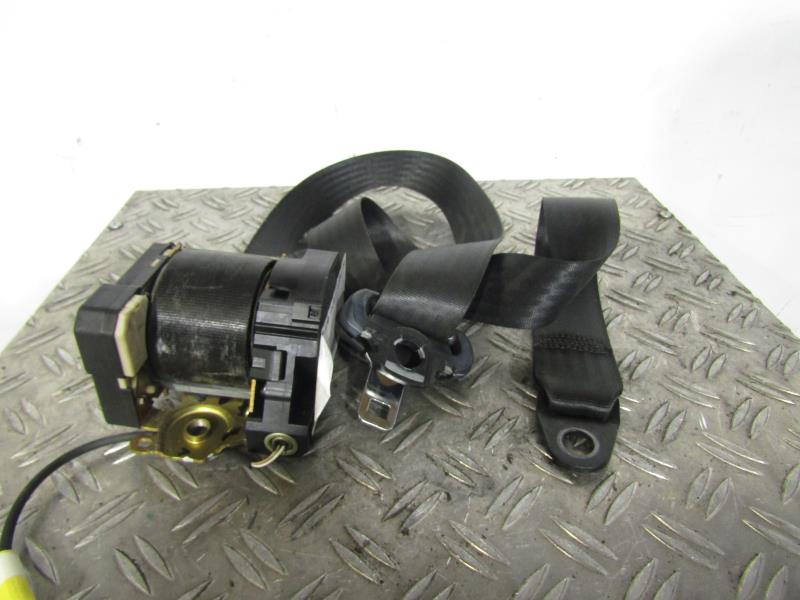 Ceinture avant gauche