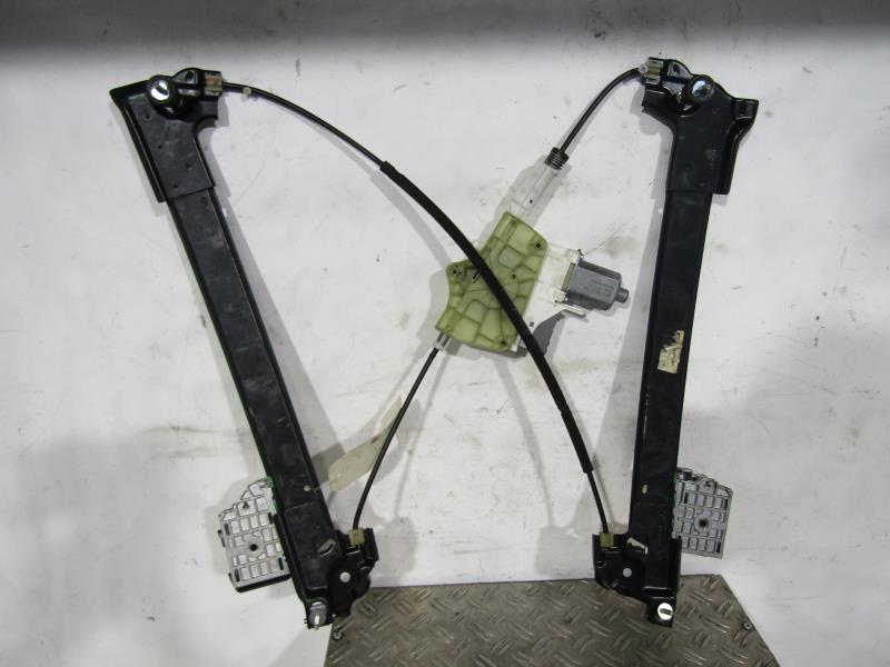 Leve vitre electrique arriere gauche
