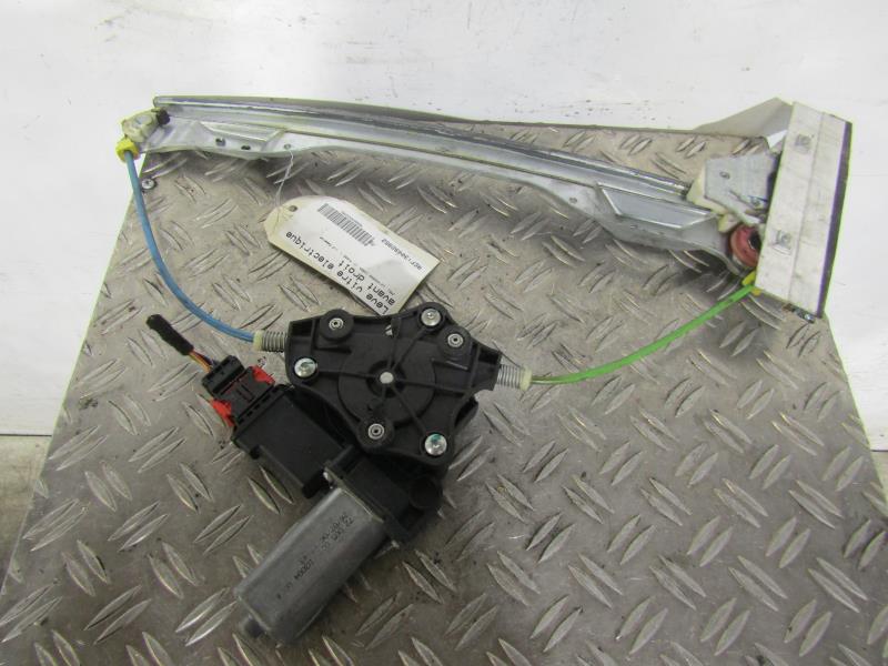 Leve vitre electrique avant droit