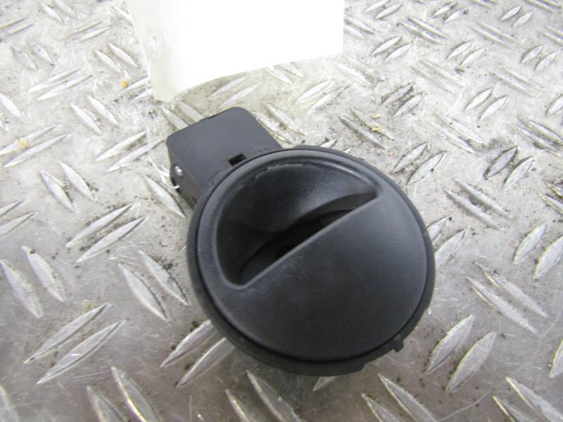 Poignee interieur avant gauche