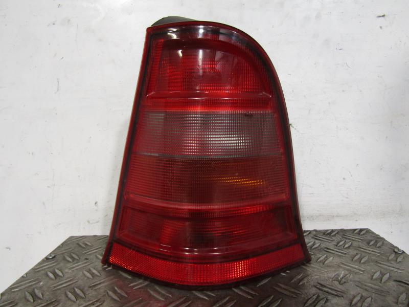 Fanale posteriore principale destro (luci)