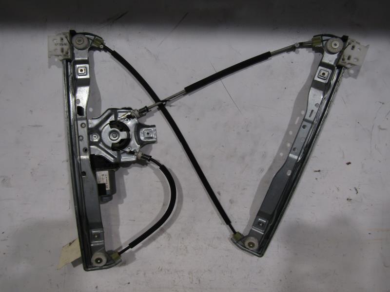 Leve vitre electrique avant gauche