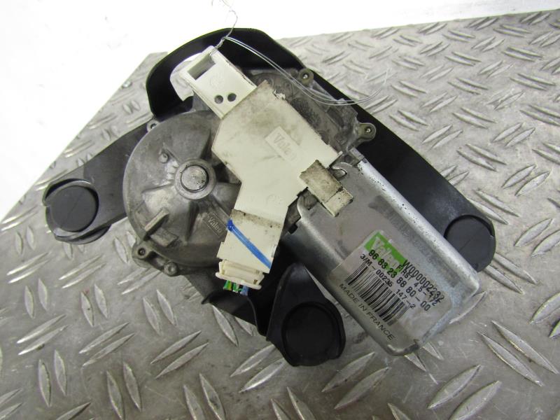 Moteur essuie glace arriere