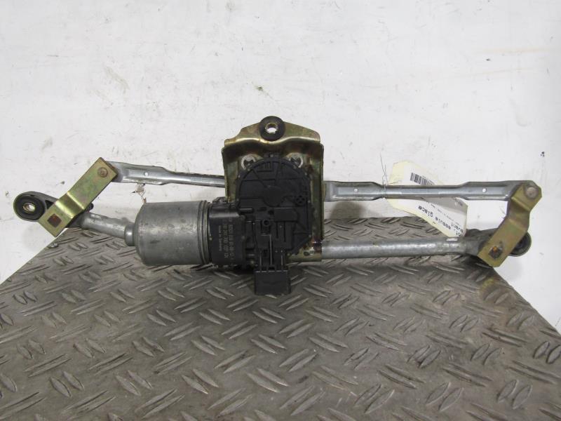 Moteur essuie glace avant