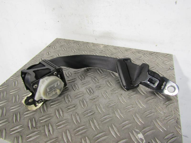 Ceinture arriere droit