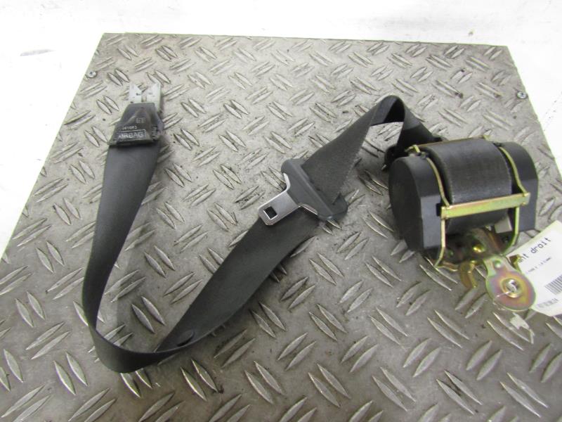 Ceinture avant droit