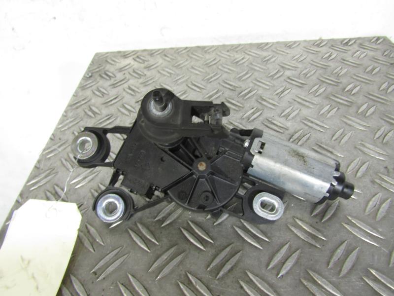 Moteur essuie glace arriere
